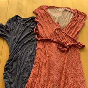 Set of two short sleeve maternity dresses
